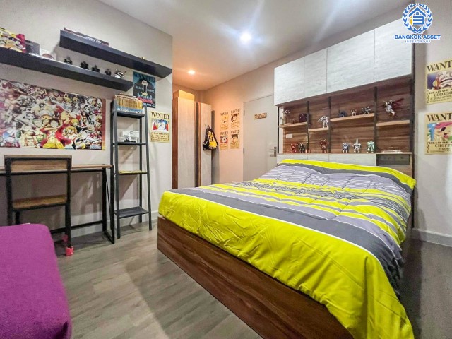 *****บ้านเดี่ยวมือสองย่านกรุงเทพฯ ม.ไลฟ์บางกอกบูเลอวาร์ด รามอินทรา เนื้อที่กว้างขวางเกือบ 65 ตร.ว. ฟังก์ชัน 4 ห้องนอน 4 ห้องน้ำ ที่จอดรถ 2 คัน บนทำเลแห่งการเดินทาง ใกล้รถไฟฟ้าสายสีชมพู "สถานีนพรัตนราชธานี" และทางด่วน "พระราม2-กาญจนาภิเษก"